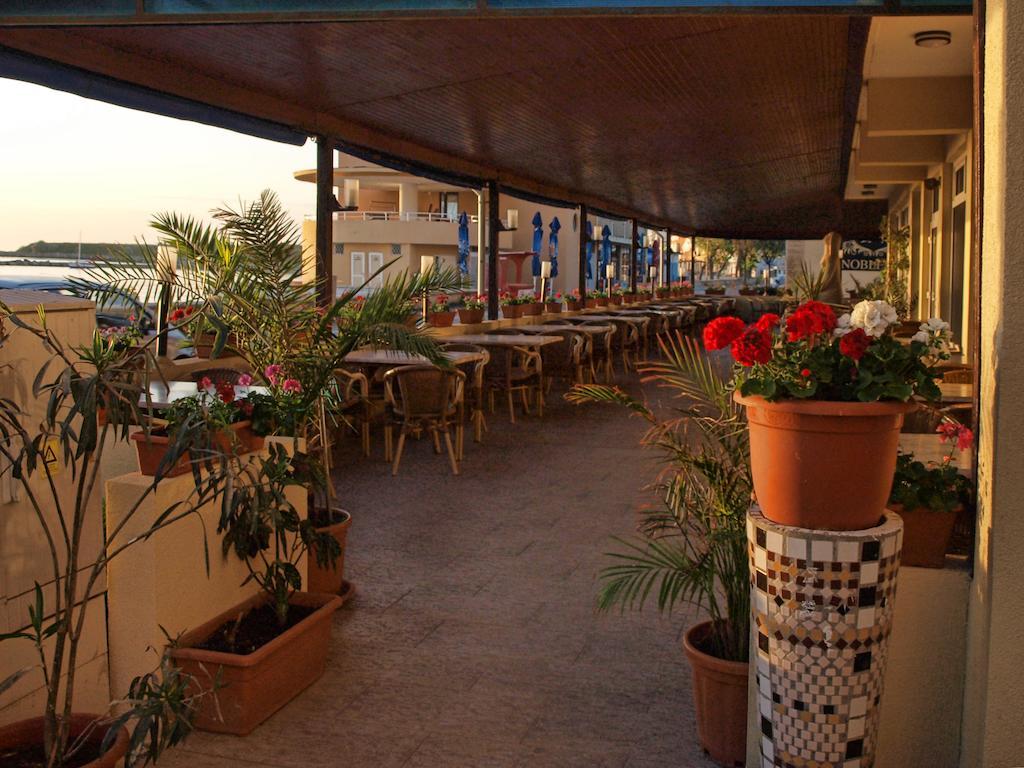 Hotel Dacia Sud مامايا المظهر الخارجي الصورة